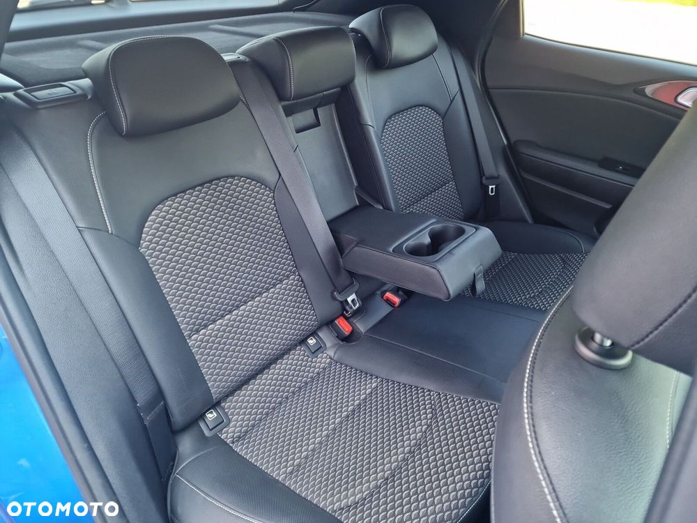 Kia XCeed 1.5 T-GDI Business Line DCT - 34