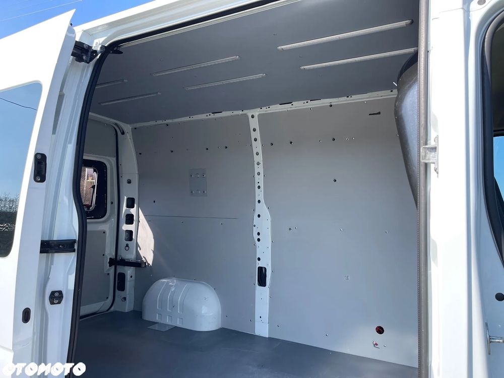 Renault Master - 19