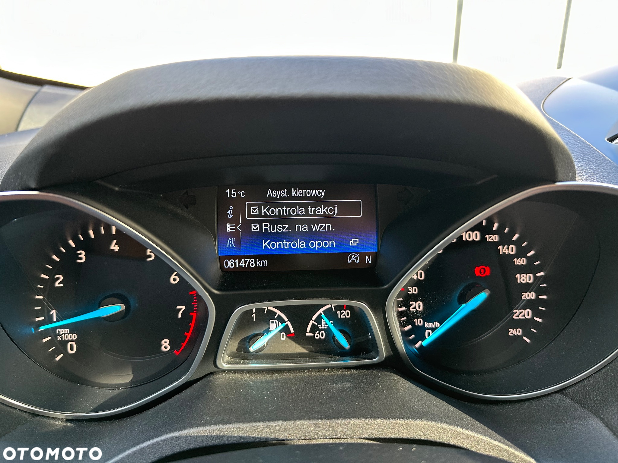 Ford Kuga 1.5 EcoBoost 2x4 ST-Line - 29