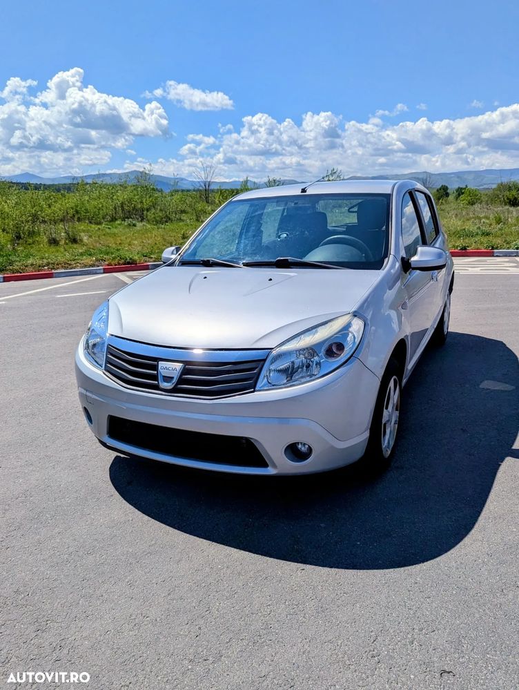 Dacia Sandero 1.4 MPI Laureate - 1