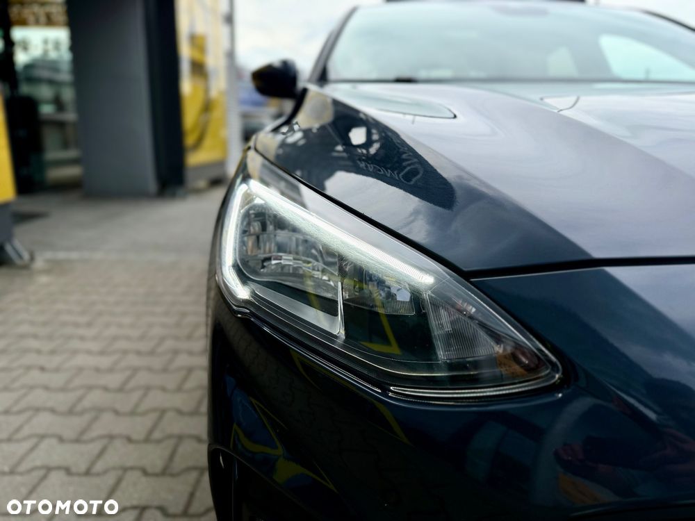 Ford Focus 1.0 EcoBoost Hybrid ST-LINE STYLE - 9