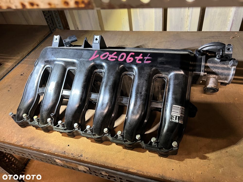 Kolektor ssący 525d 530d euro 4 super stan, klapki w świetnym stanie , czujnik ciśnienia e60 e65