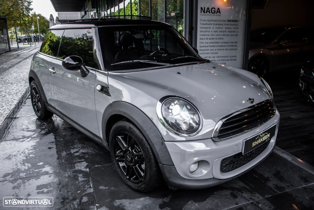 MINI 3 Portas Cooper D - 6