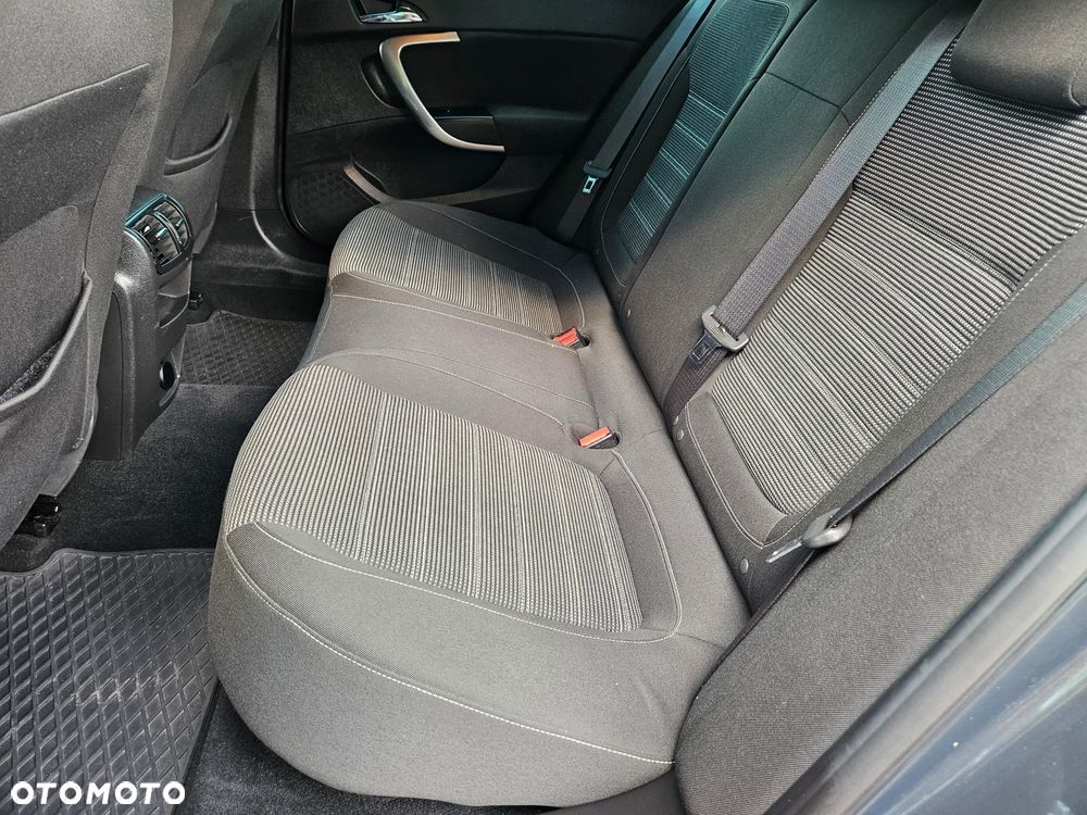 Opel Insignia - 19