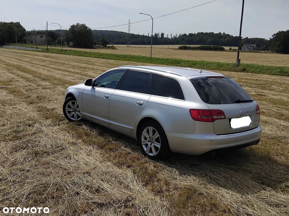 Audi A6 Avant - 4