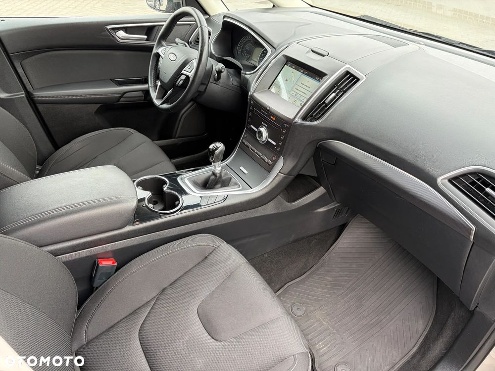 Ford S-Max 1.5 EcoBoost Titanium - 23