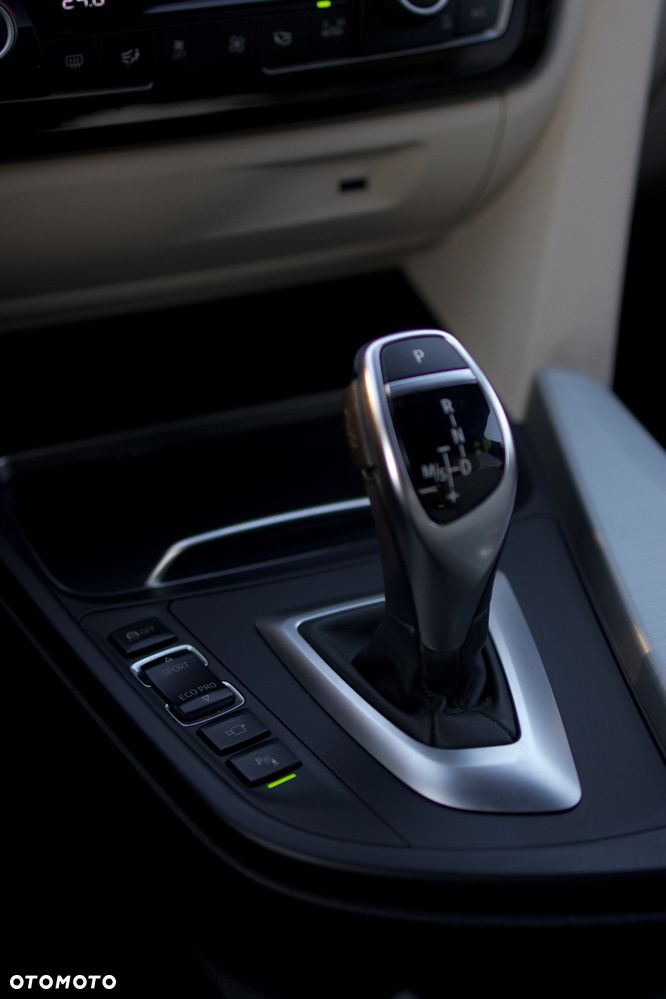 BMW Seria 4 420d xDrive M Sport - 25