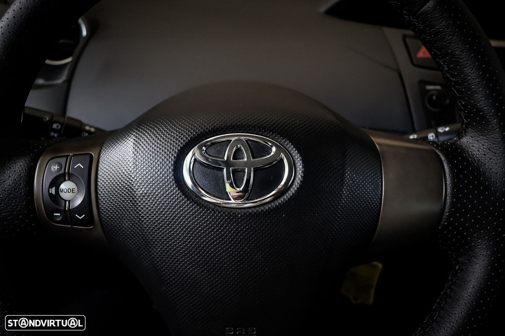 Toyota Yaris 1.0 VVT-i AC - 16