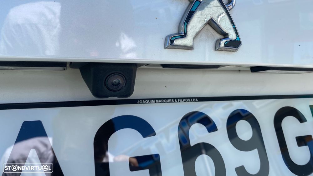 Peugeot e-2008 50 kWh Allure Pack - 12