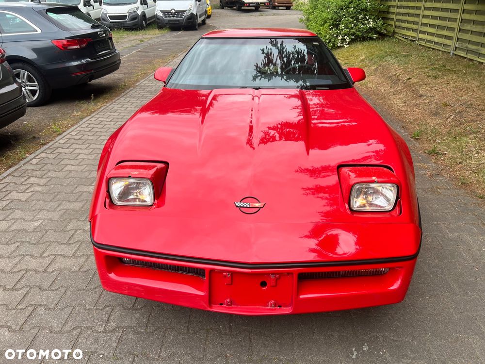 Chevrolet Corvette - 7