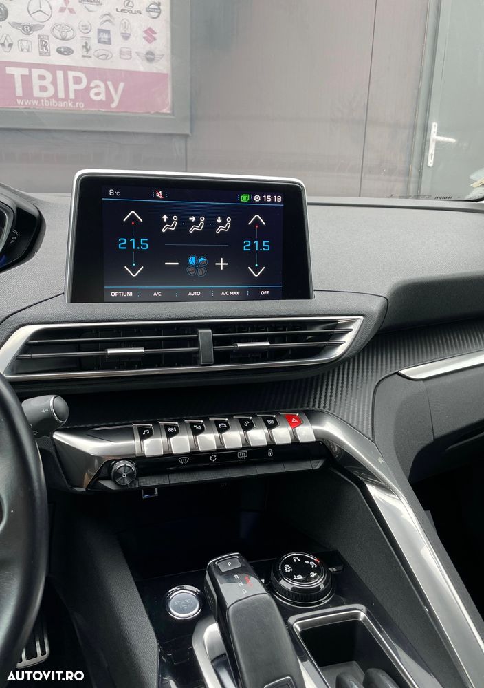Peugeot 3008 1.2 PureTech Turbo S&S EAT6 GT-Line - 25
