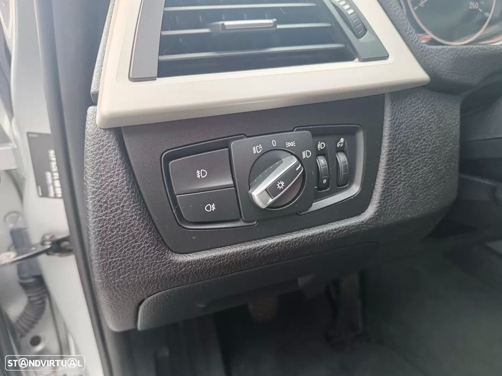 BMW 318 d M Sport - 26