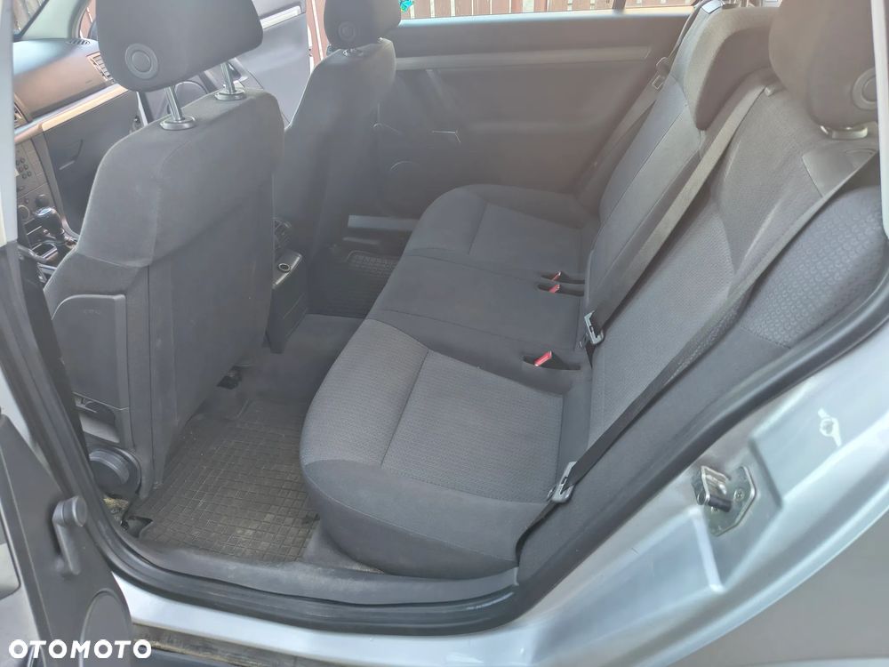 Opel Vectra - 16