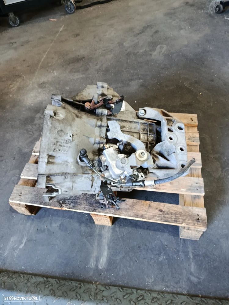 Caixa de velocidades Ford Transit 2.2 TDCi REF: GK3R-7002-RA - 3