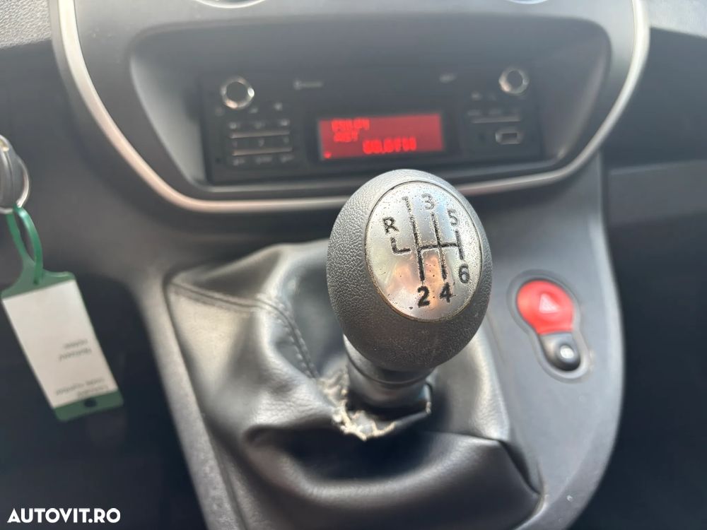 Renault Kangoo 1.5 Blue dCi 95 ZEN - 21
