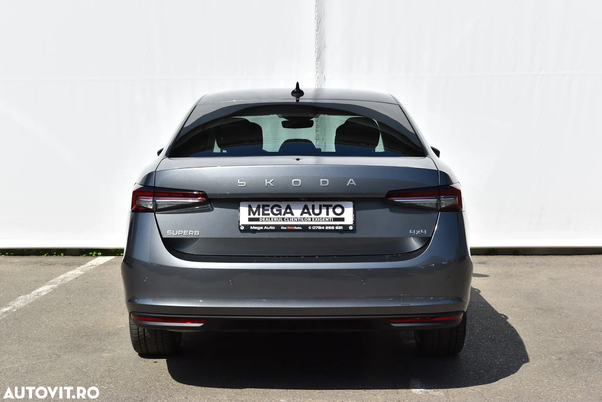 Skoda Superb 2.0 TDI 4X4 DSG Style - 5