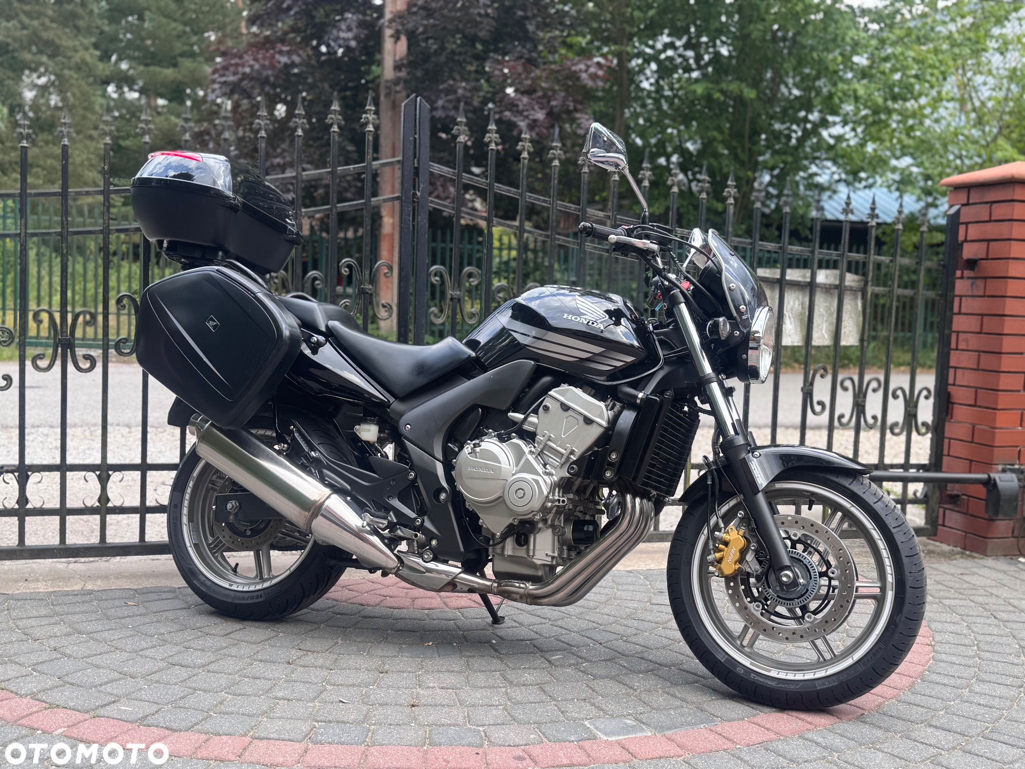 Honda CBF - 2