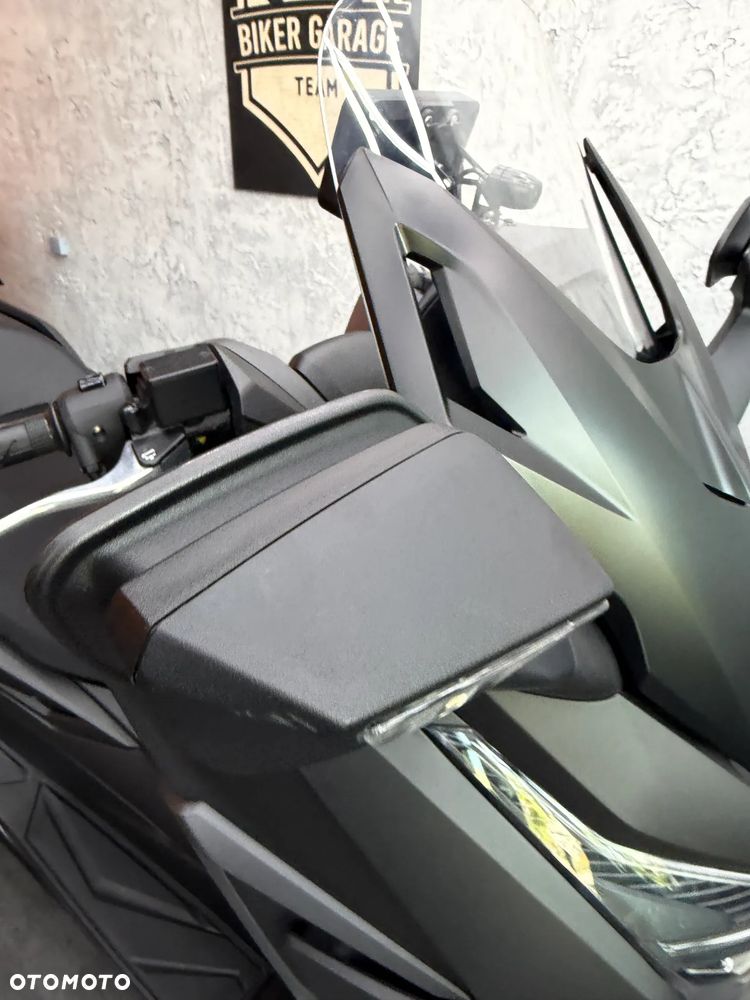 Honda NSS - 11