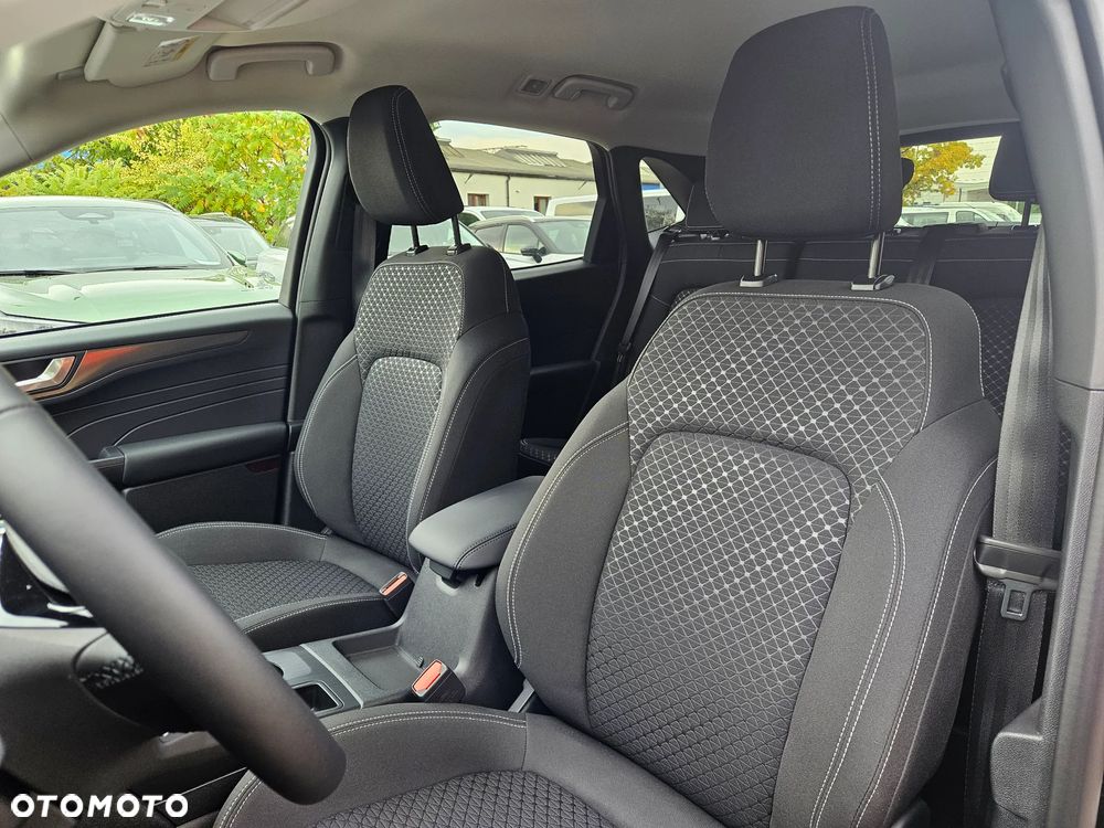 Ford Kuga 2.5 FHEV FWD Titanium eCVT - 18
