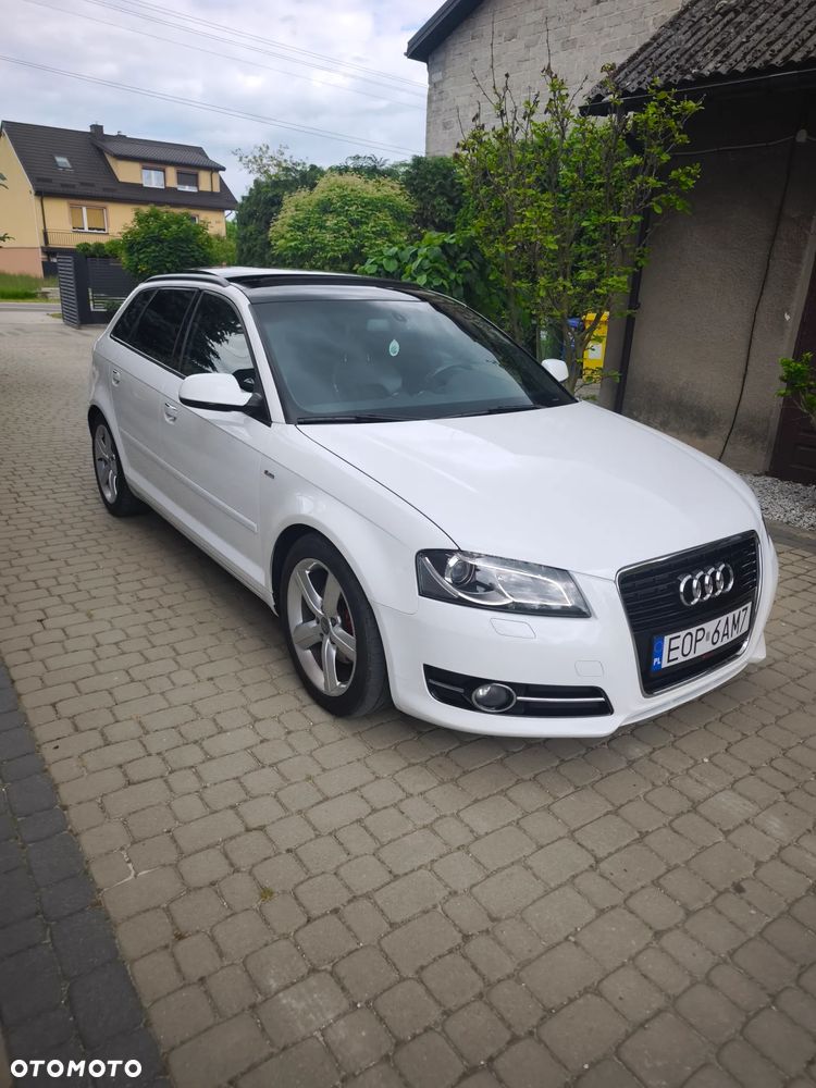 Audi A3 Sportback 2.0 TDI DPF S line Sportpaket - 9