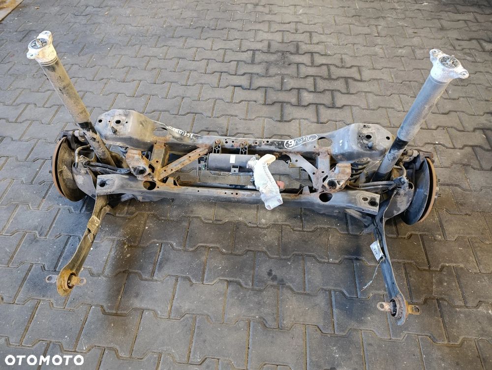 FORD C-MAX CMAX II 2 1.6 ECOBOOST ZAWIESZENIE BELKA TYŁ TYLNE - 3