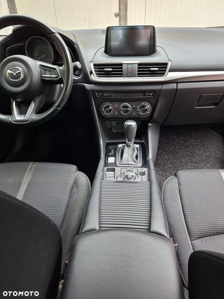 Mazda 3 - 9