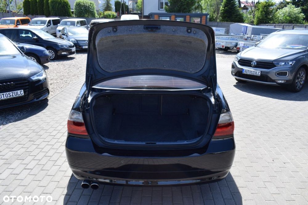 BMW Seria 3 - 12