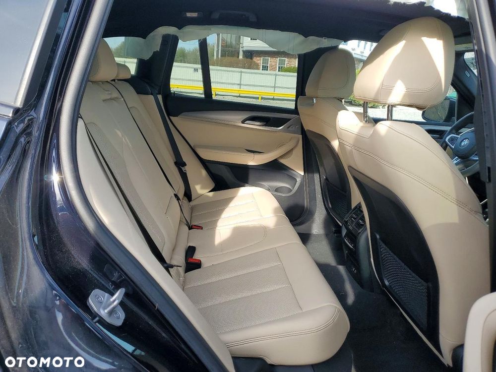 BMW X3 - 13