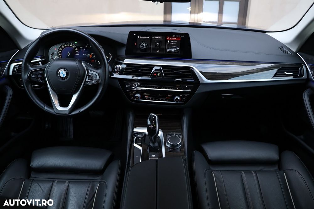 BMW Seria 5 520d Aut. M Sport Edition - 8