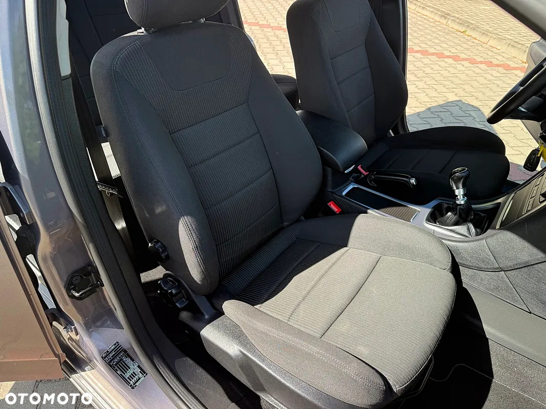 Ford Mondeo 1.6 T Platinium X Plus (Titanium) - 31