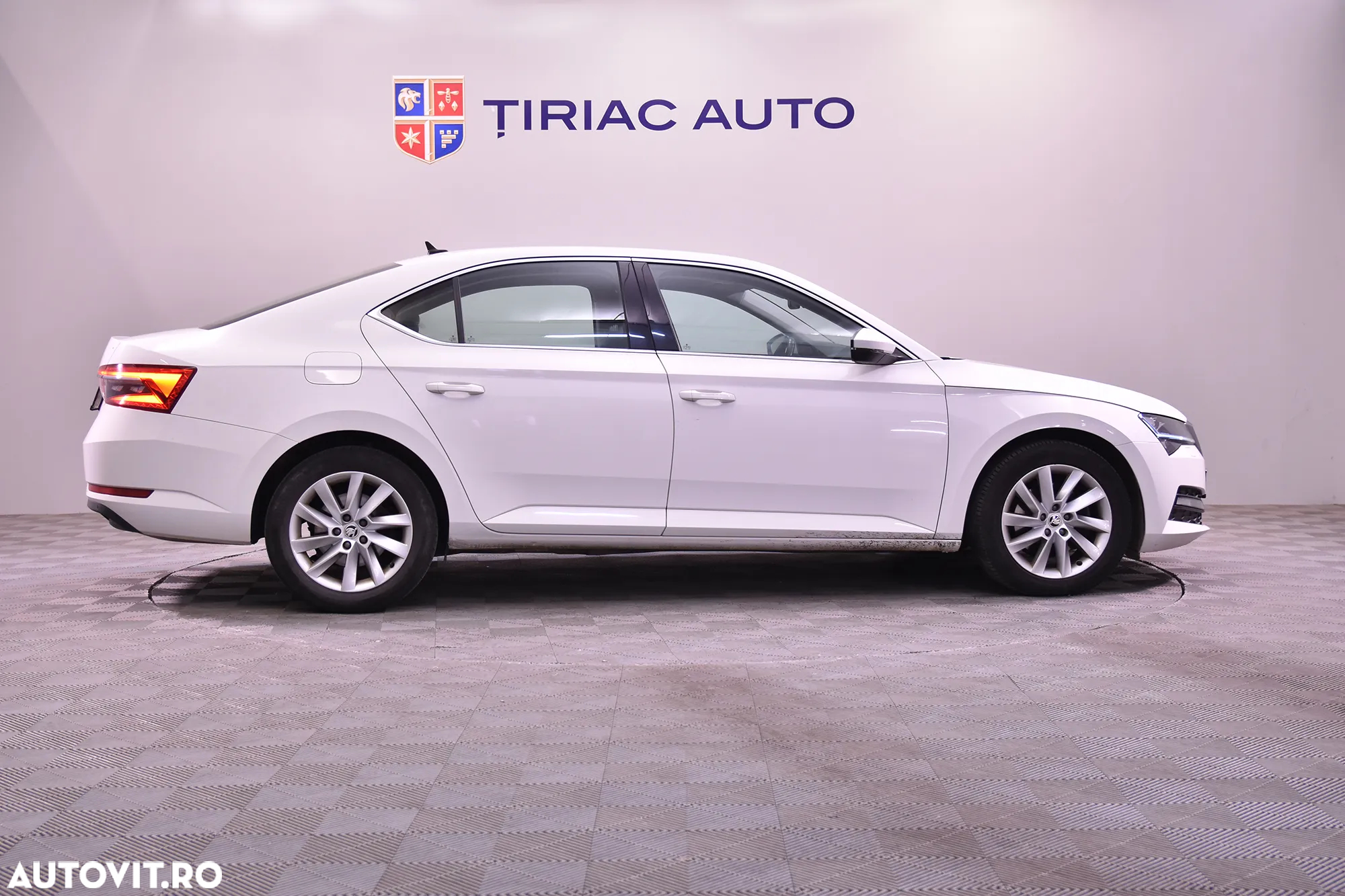 Skoda Superb - 6