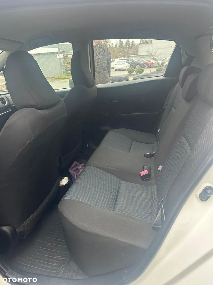 Toyota Yaris 1.33 Luna - 3