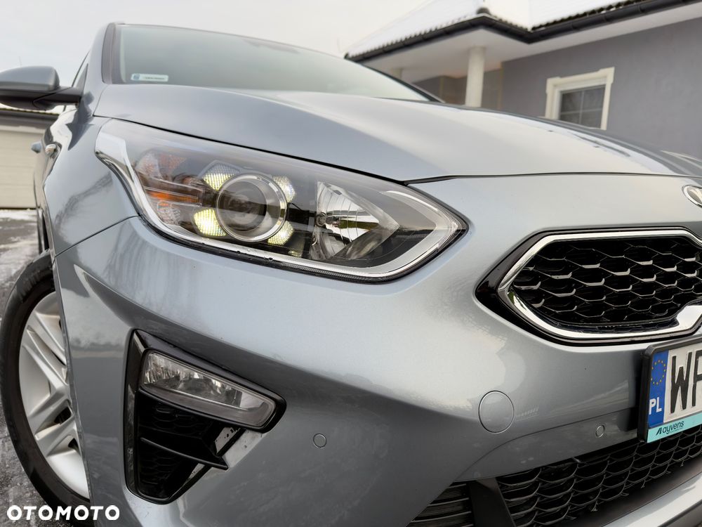 Kia Ceed 1.6 CRDi SCR M - 6