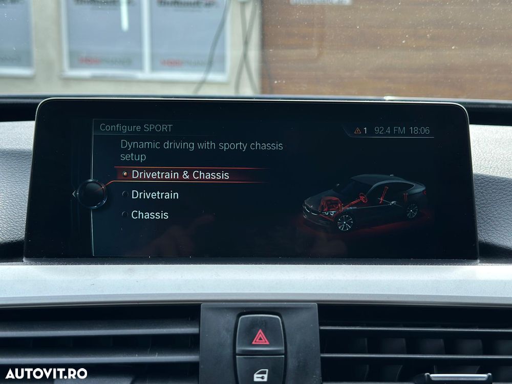 BMW Seria 3 325d Aut. Advantage - 30