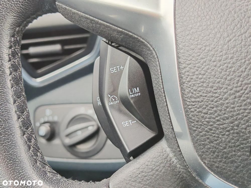 Ford C-MAX 2.0 TDCi Titanium - 37