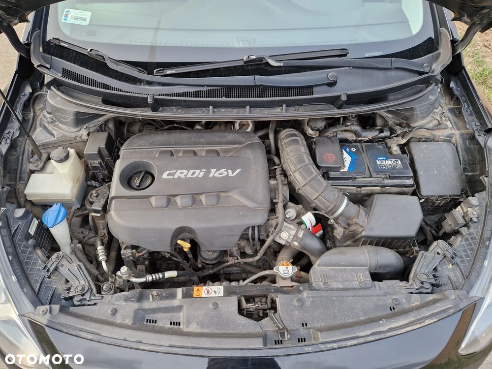 Hyundai i30 1.6 CRDi BlueDrive Go - 11