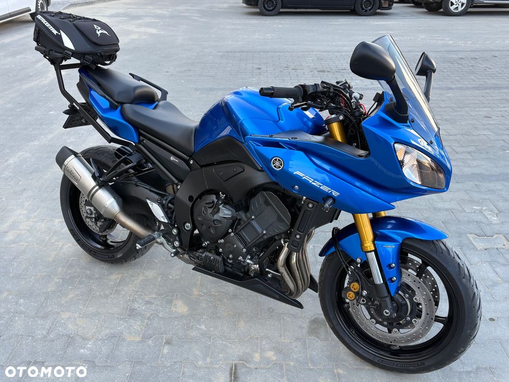 Yamaha FZ8 - 1