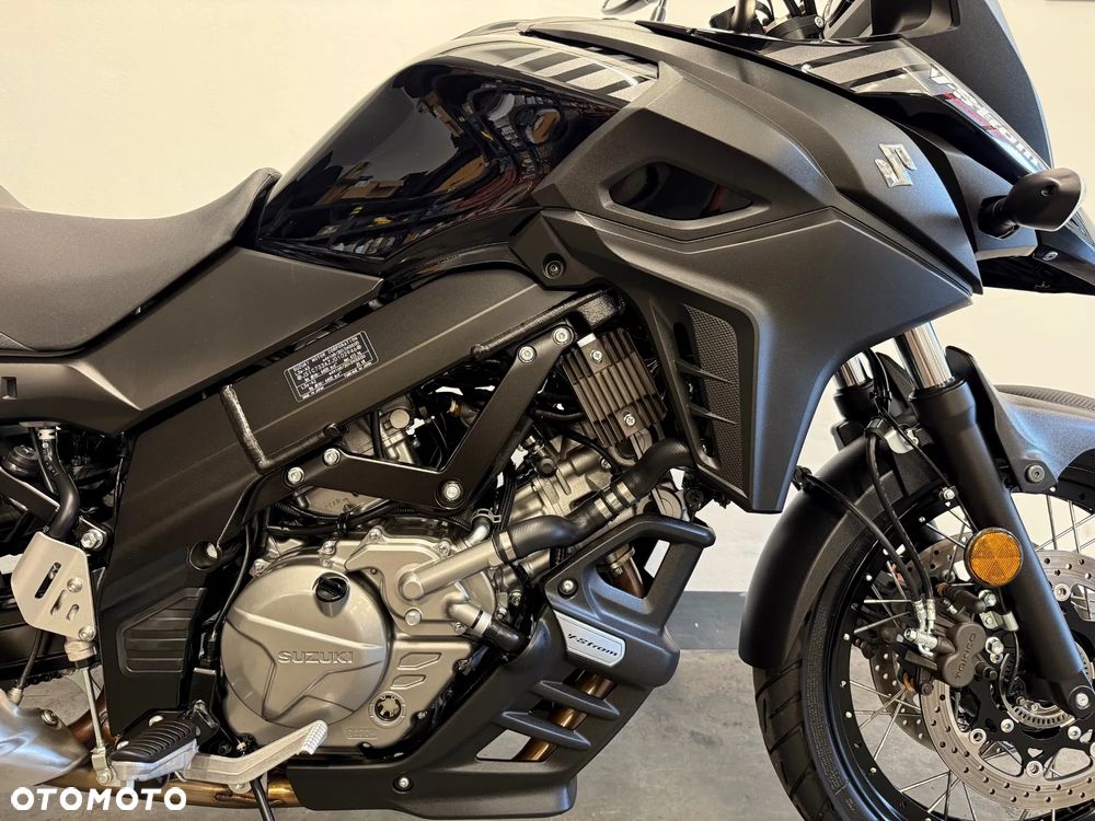 Suzuki V-STROM - 20