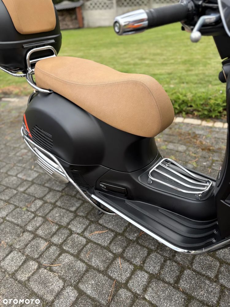 Vespa GTS - 17