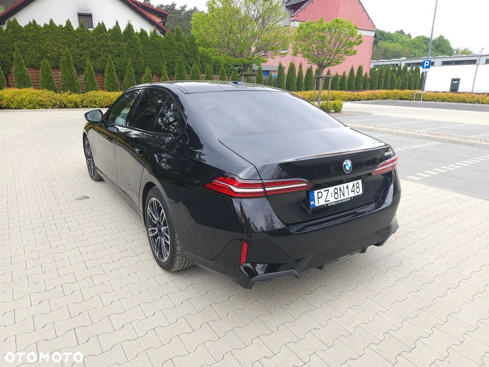 BMW Seria 5 520i M Sport Edition - 6
