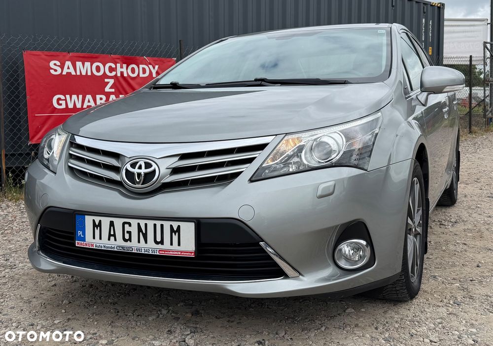 Toyota Avensis 2.0 D-4D Executive - 2