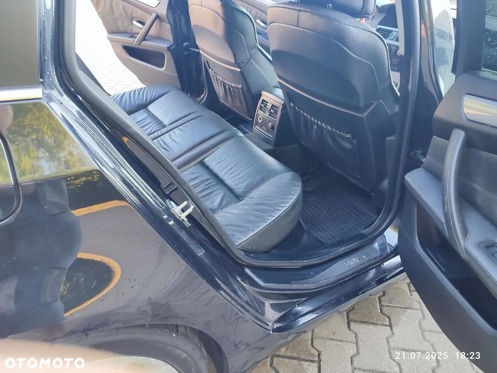 BMW Seria 5 530d Touring - 18