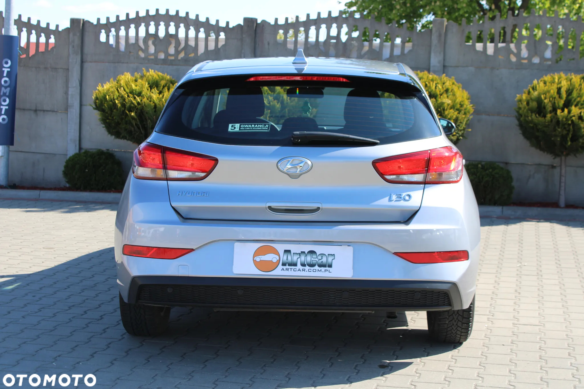 Hyundai i30 1.5 DPI Classic + - 17