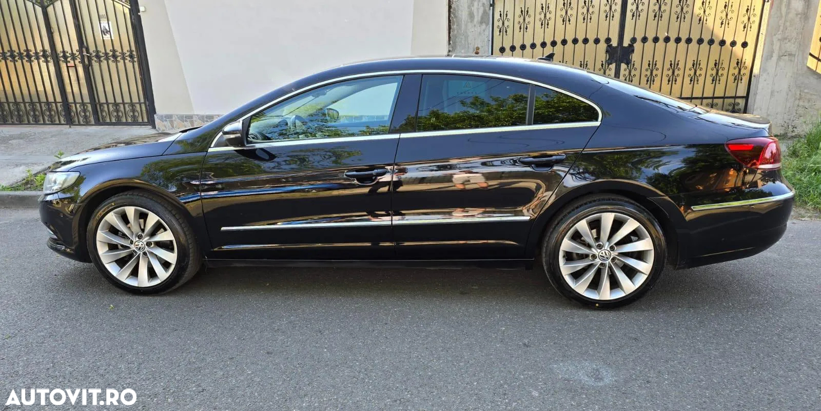 Volkswagen Passat CC 2.0 TDI DSG Exclusive - 10