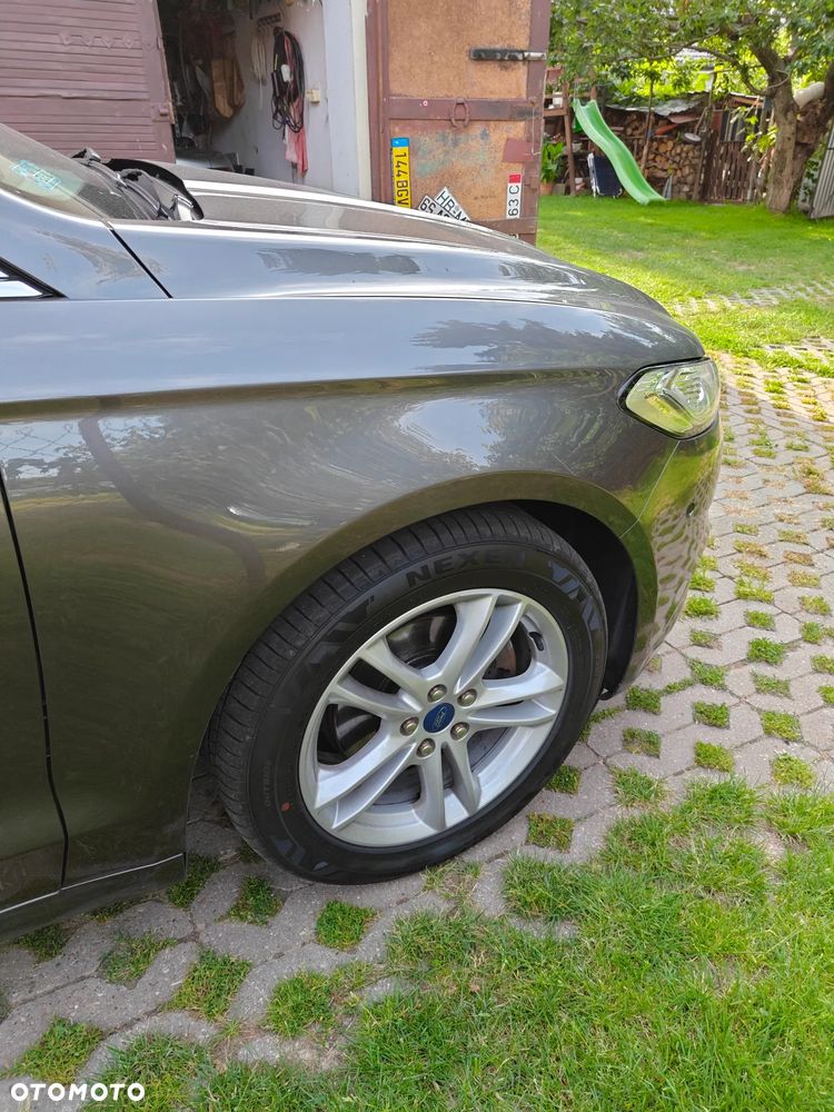 Ford Mondeo 2.0 TDCi Titanium PowerShift - 24
