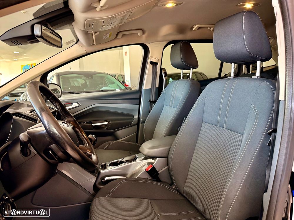 Ford Grand C-Max 1.6 TDCi S&S Titanium - 9