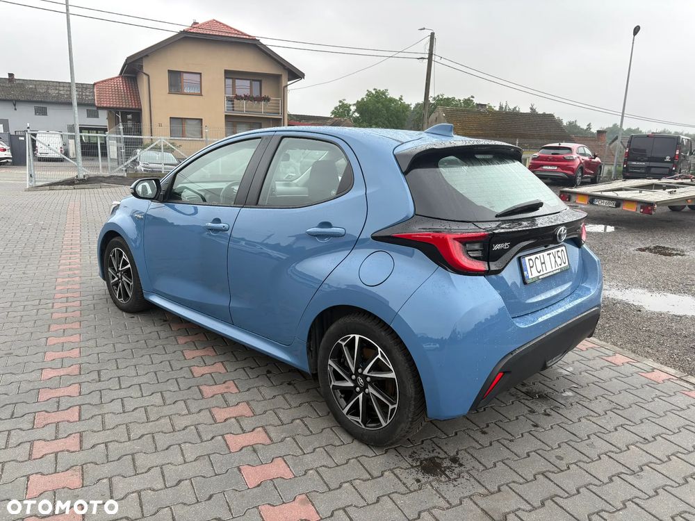 Toyota Yaris - 3