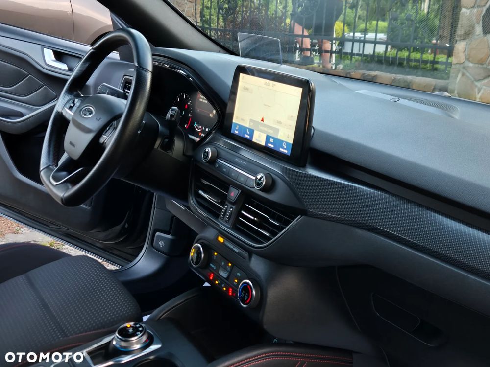 Ford Focus 1.5 EcoBlue SCR ST-Line - 8