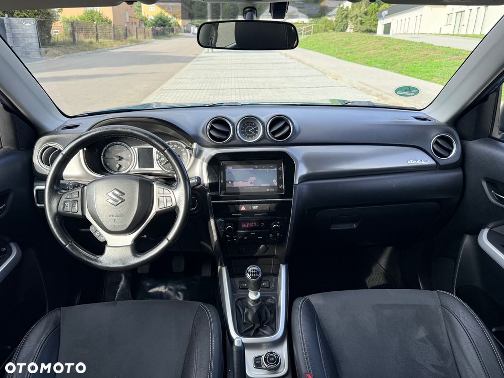 Suzuki Vitara 1.6 DDiS (4x4) Allgrip Comfort+ - 29