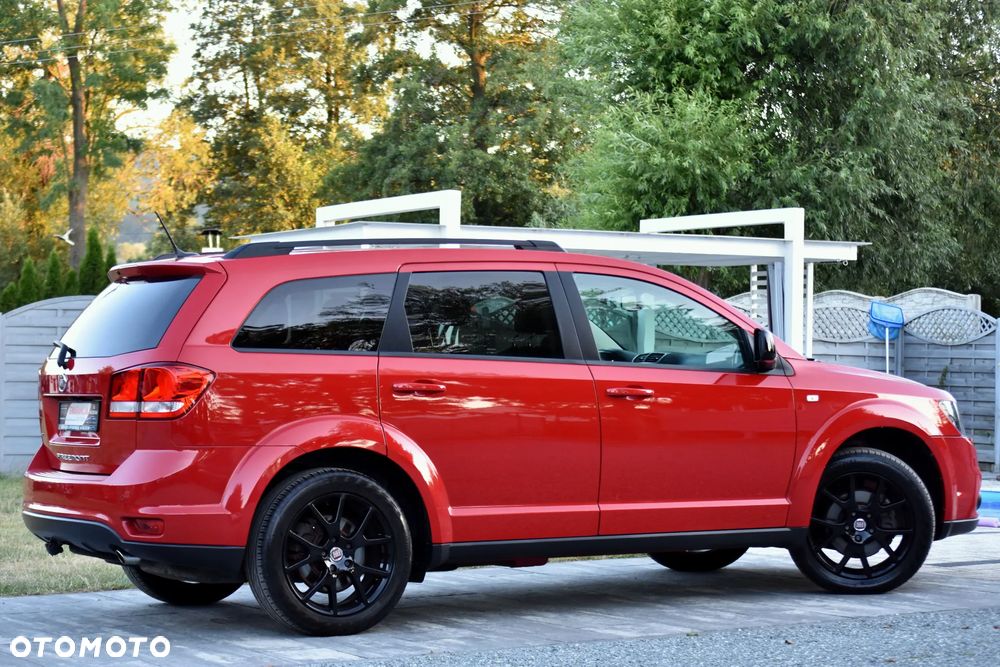 Fiat Freemont 2.0 Multijet 16V DPF Automatik Allrad Black Code - 20